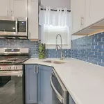 Vibrant Island Home - 3 Bedrooms And 2 Bathrooms