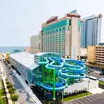 Cozysuites At Showboat 1Br 2Ba Oceanfront Villa