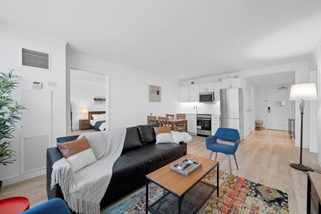 Apartment Cozysuites Two Bold Beachfront