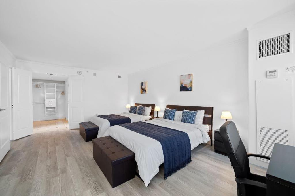 Cozysuites Two Bold Beachfront Atlantic City