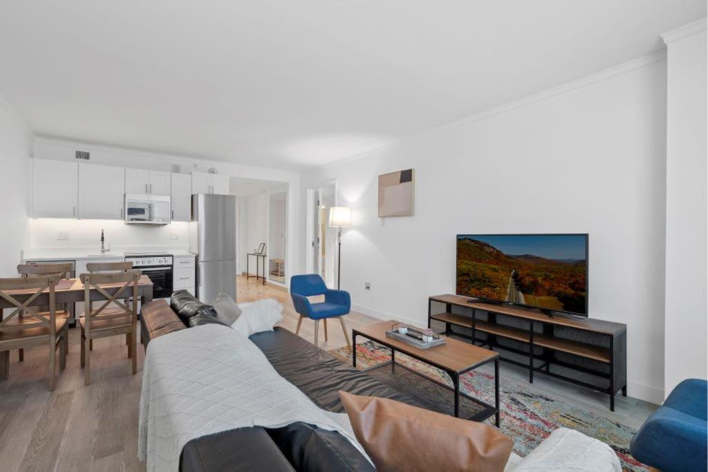 Sleep 6 Bold 1br 2ba Beachfront Cozysuites * Atlantic City
