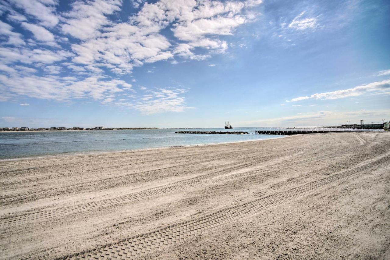 Modern House Walk To Beach! Holiday home Atlantic City