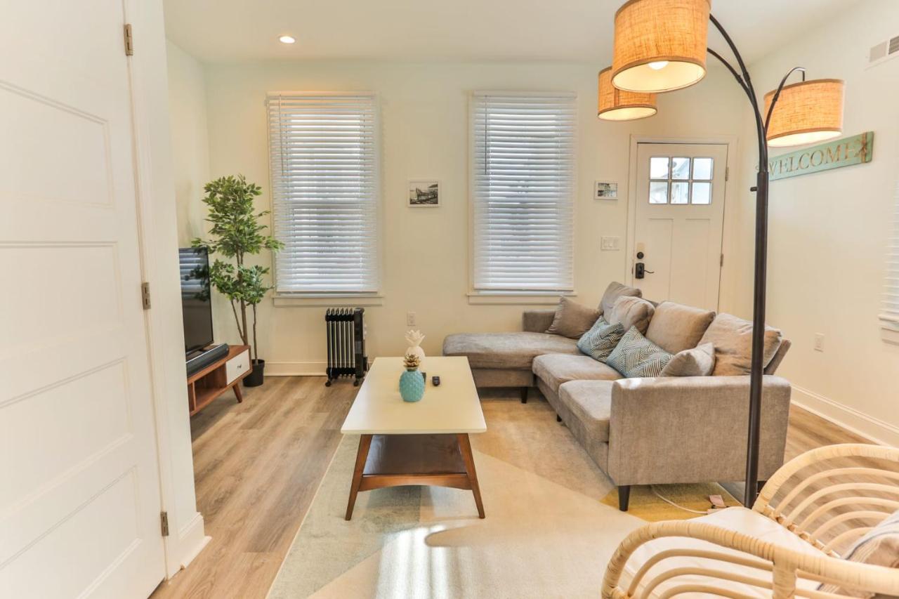 Bright Renovated 4br 2ba Atlantic House Steps From Boardwalk Holiday home *