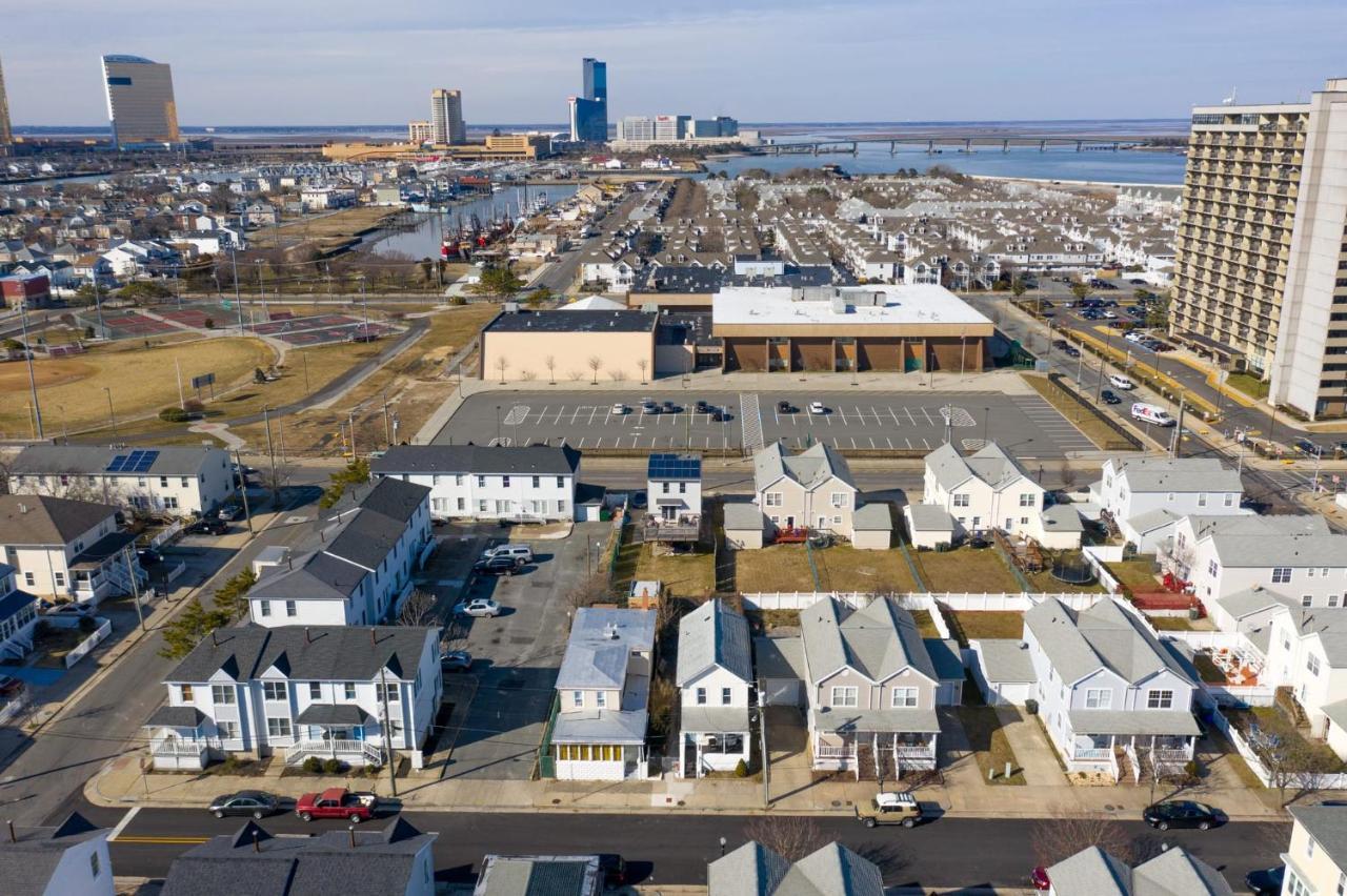 Bright Renovated 4br 2ba Atlantic House Steps From Boardwalk Holiday home *
