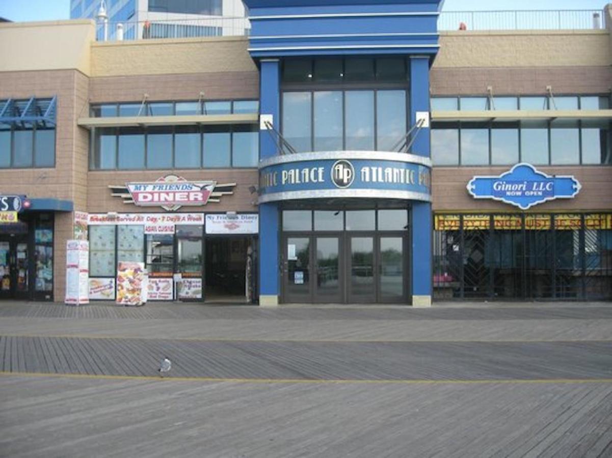Boardwalk At Atlantic Palace Hotel Atlantic City
