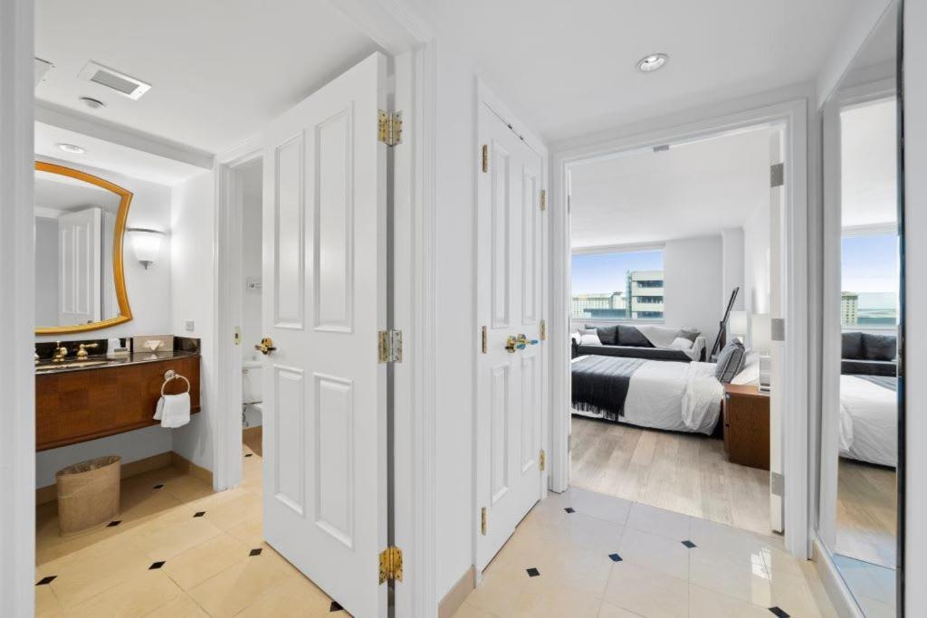 Cozysuites Two Bold Beachfront Apartment Atlantic City