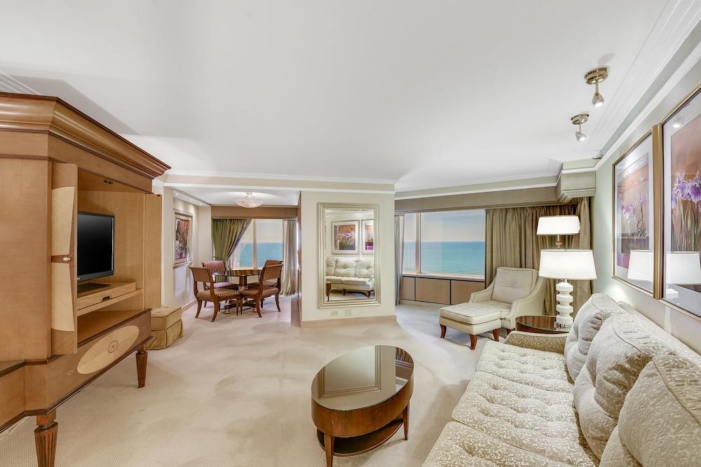 Bally's Atlantic & Casino Resort 4*
