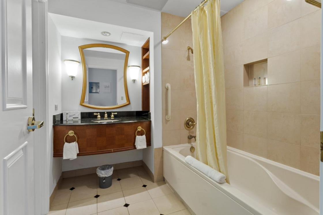 Boardwalk Cozysuites W Kitchen 36 *