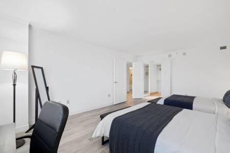 Cozysuites At Showboat Bold 2br 3ba Beachfront *
