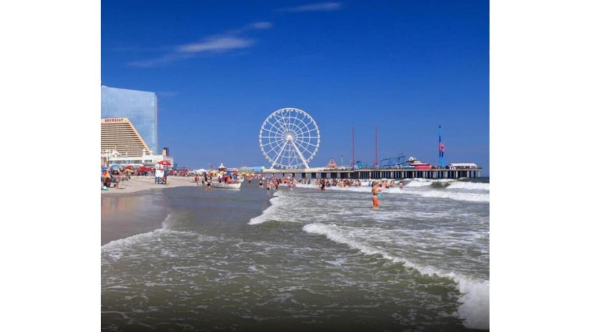 Cozysuites Beachfront 2br 3ba *