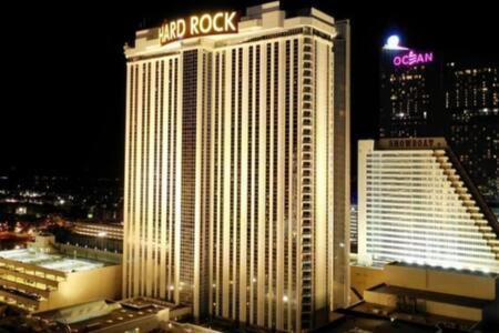 Cozysuites At Showboat Bold 2br 3ba Beachfront Apartment Atlantic City