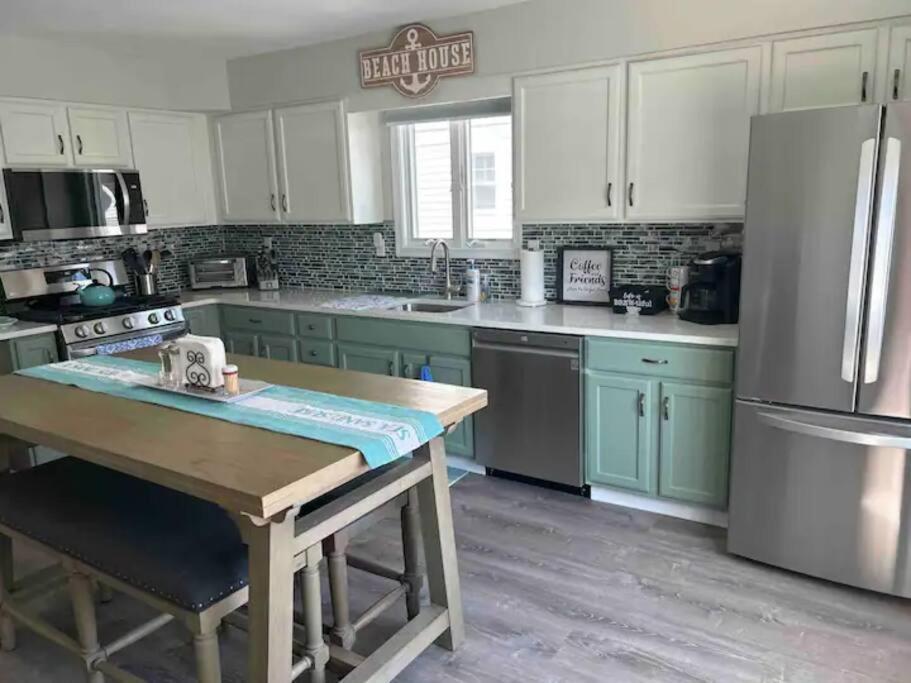 Seaside Serenity Ac-beautiful Ocean View -3 Bed 2 Bath Villa *