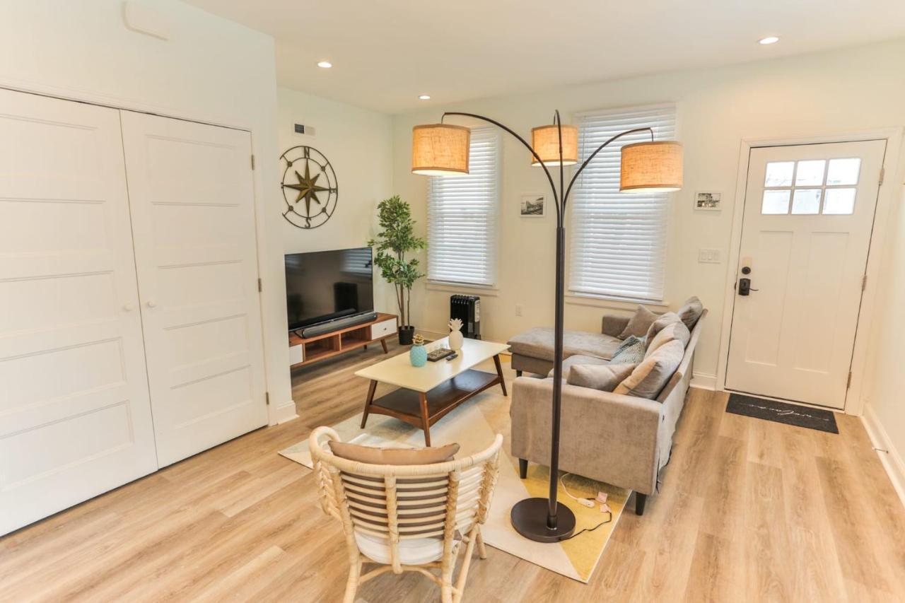 Bright Renovated 4br 2ba Atlantic House Steps From Boardwalk Atlantic City