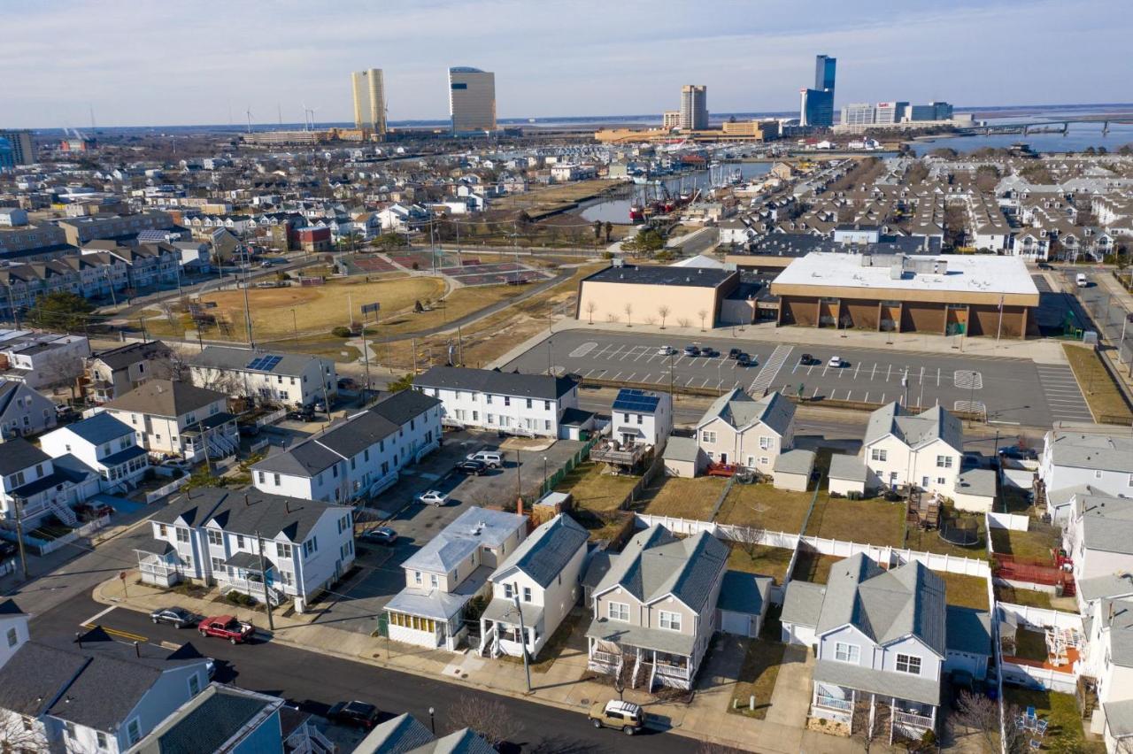 Bright Renovated 4br 2ba Atlantic House Steps From Boardwalk * Atlantic City