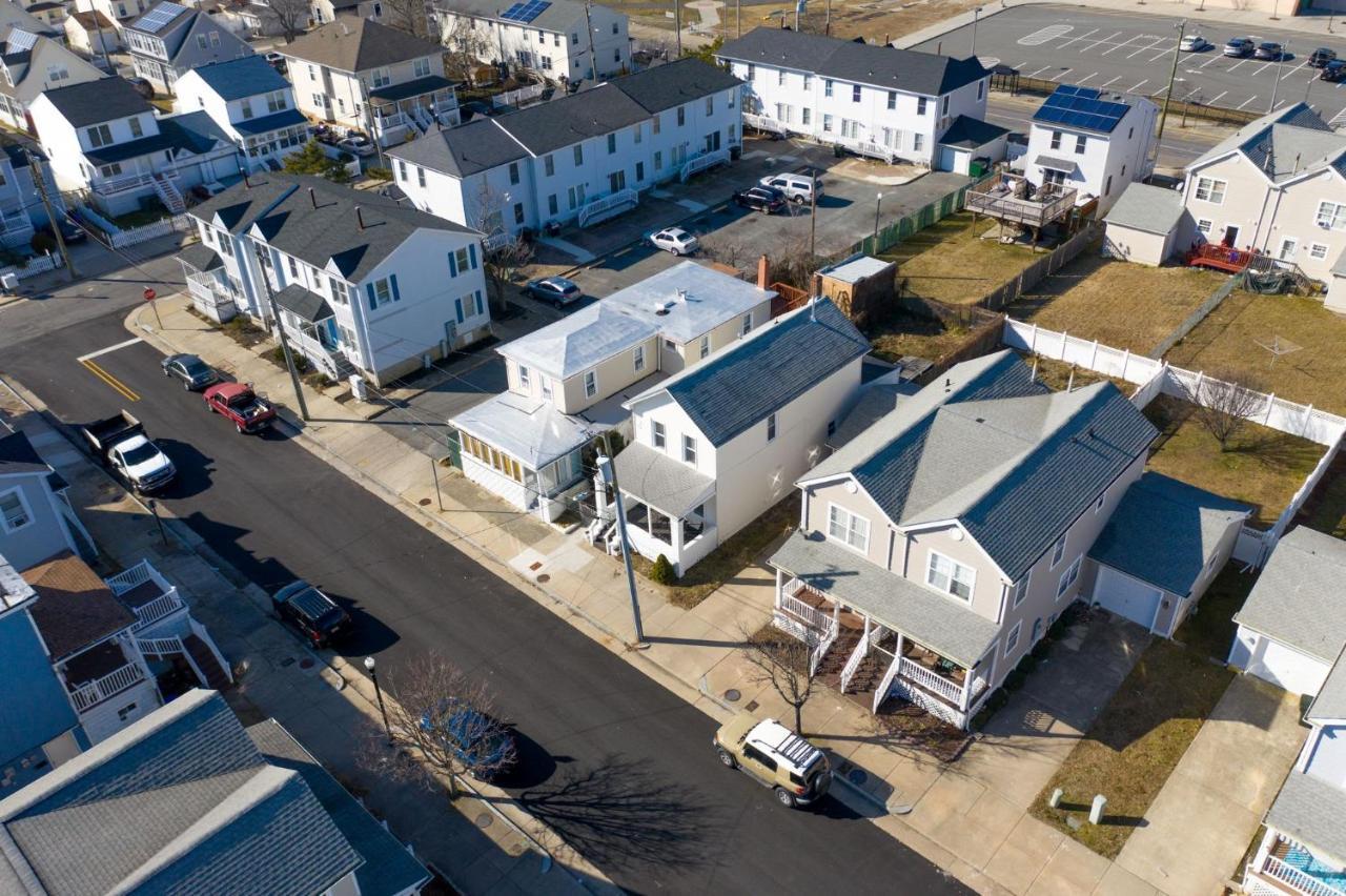Bright Renovated 4br 2ba Atlantic House Steps From Boardwalk * Atlantic City