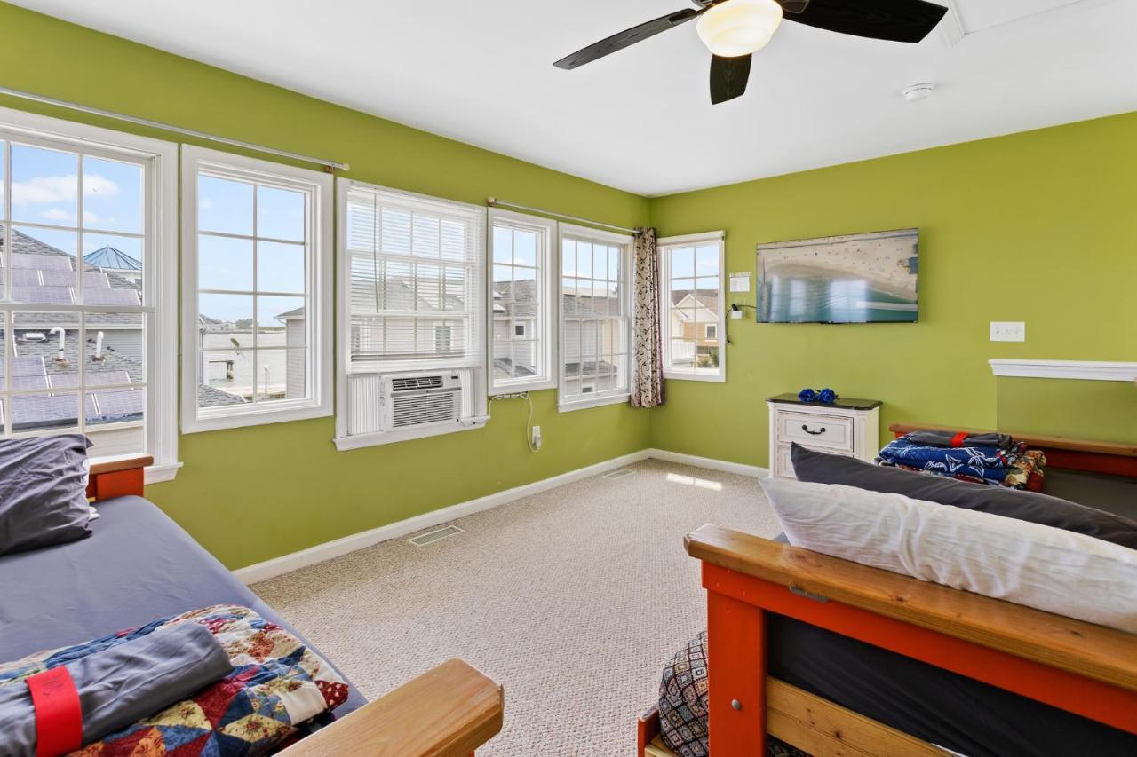 The Lucky House, The Popular House In Atlantic City! Wow! *
